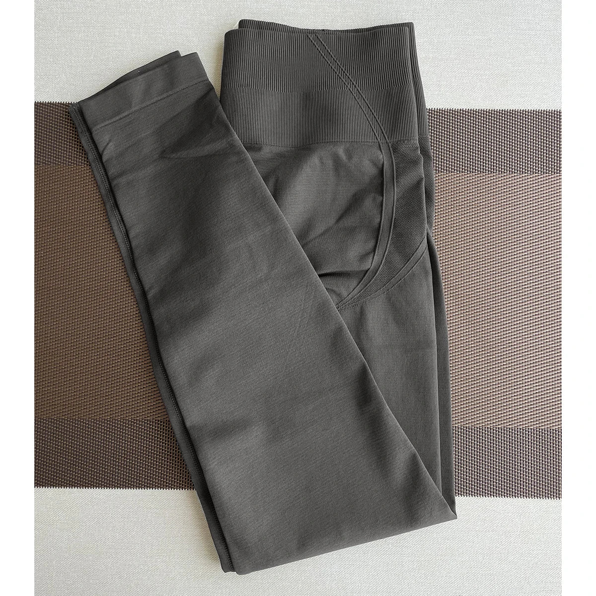 Ultimate High-Waist Gym Leggings with Soft Stretch Fabric for Pilates