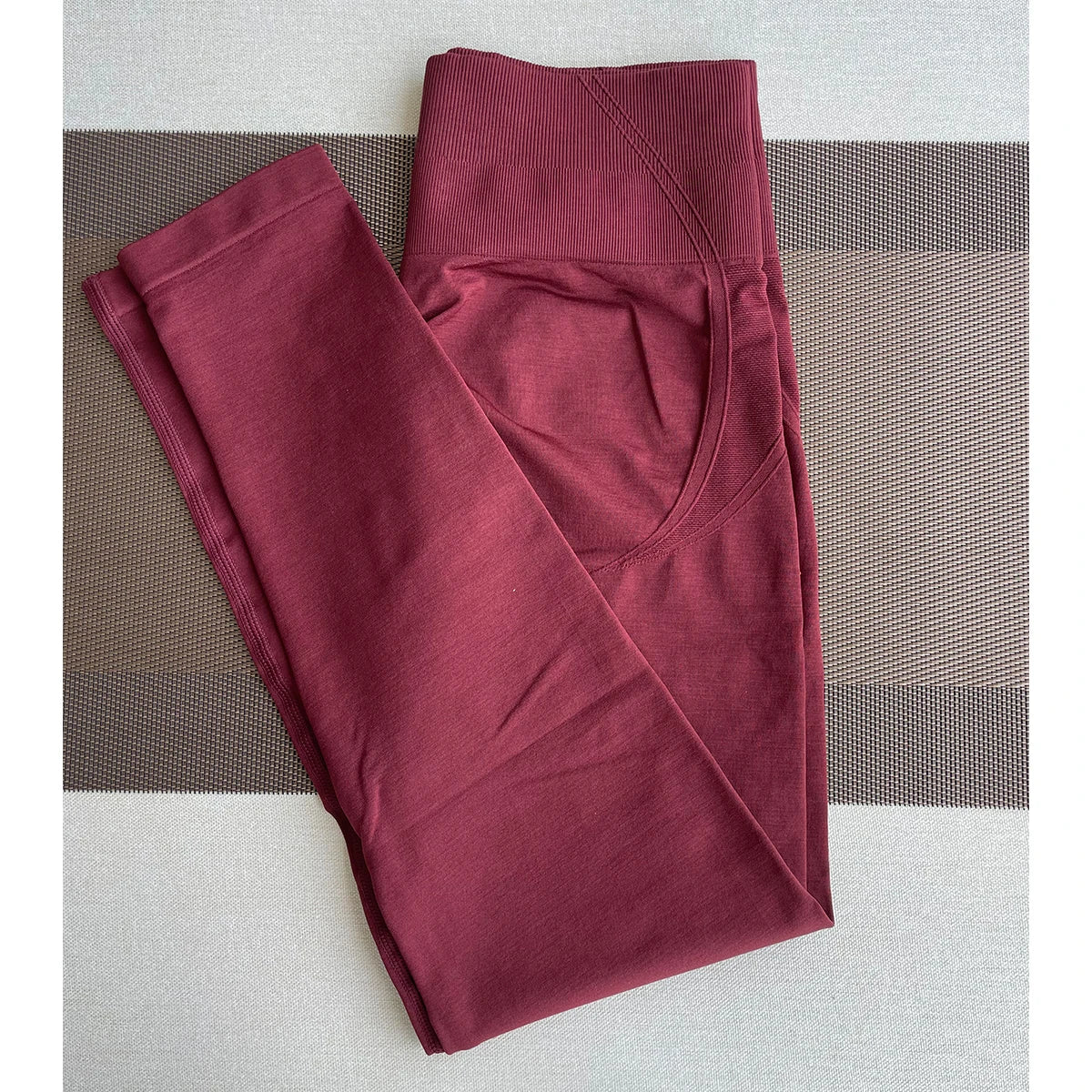 Ultimate High-Waist Gym Leggings with Soft Stretch Fabric for Pilates