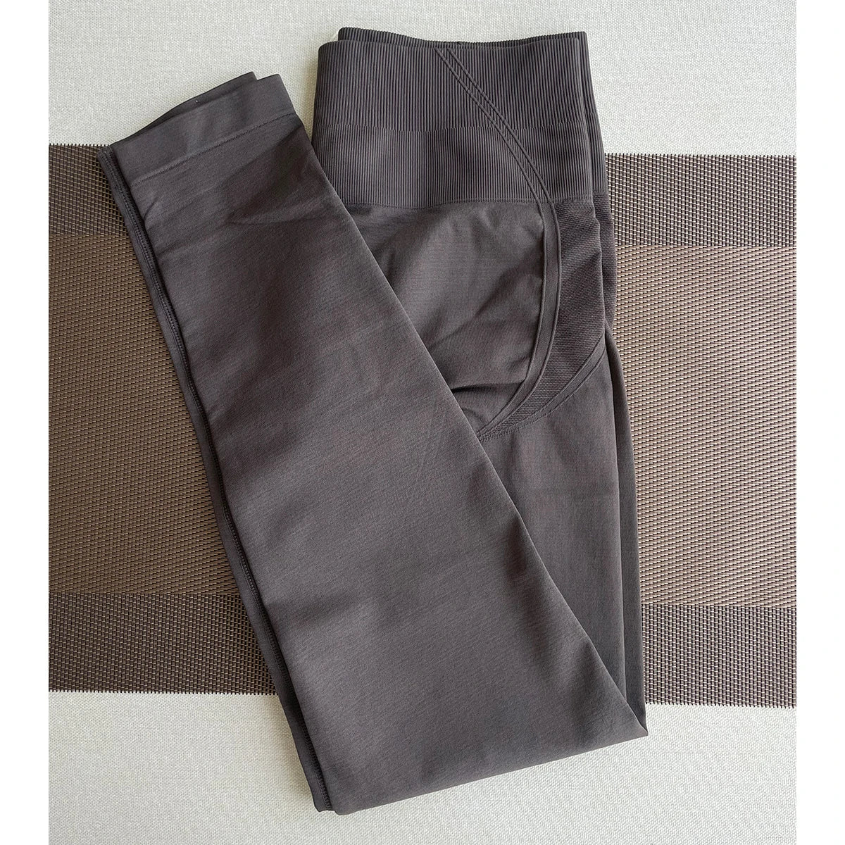 Ultimate High-Waist Gym Leggings with Soft Stretch Fabric for Pilates